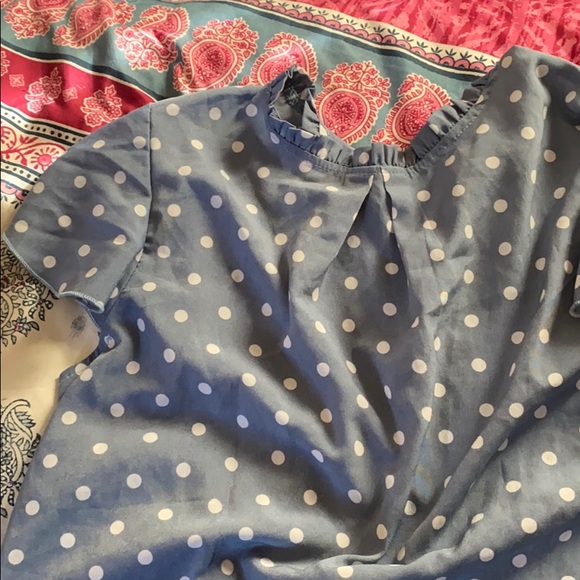 Top - Picture 2 of 2